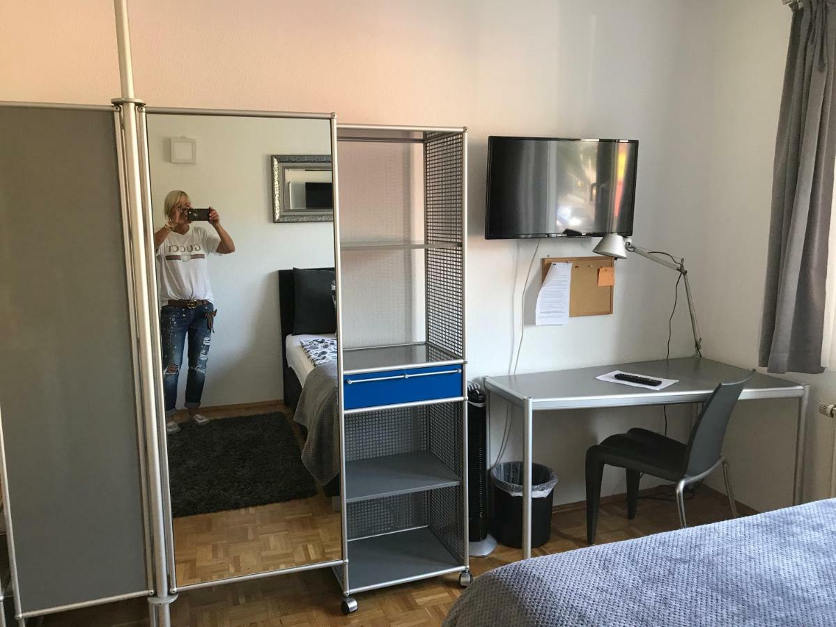 Apartmenthaus Zentrum Komfort Apartments Mit Minikuchen Verschiedener Grossen Kassel Zewnętrze zdjęcie