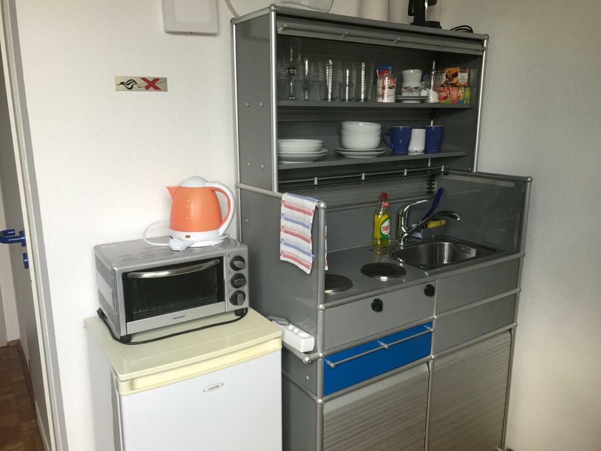 Apartmenthaus Zentrum Komfort Apartments Mit Minikuchen Verschiedener Grossen Kassel Zewnętrze zdjęcie