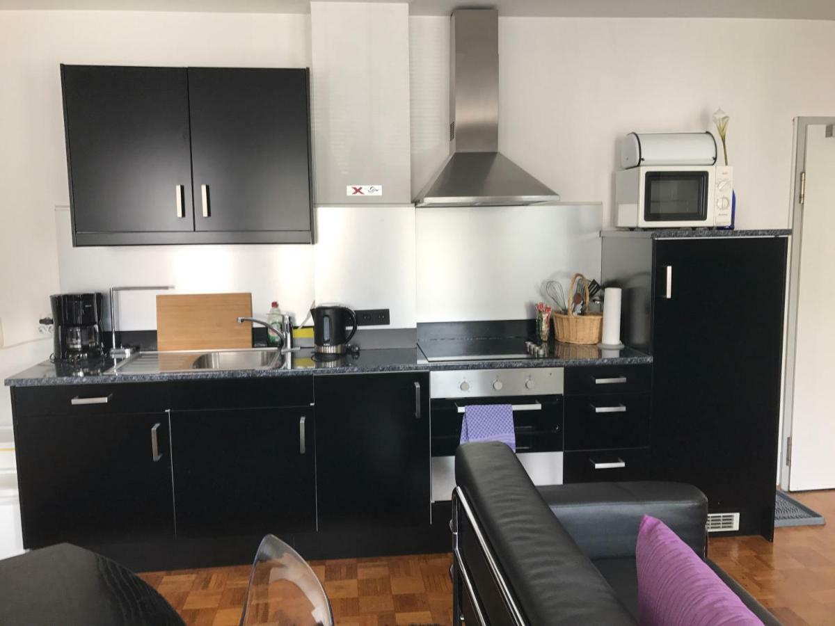 Apartmenthaus Zentrum Komfort Apartments Mit Minikuchen Verschiedener Grossen Kassel Zewnętrze zdjęcie